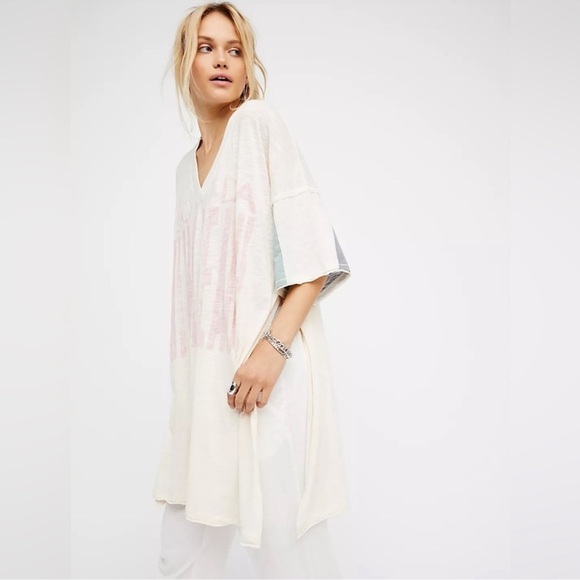 We The Free Graphic City Slicker Tunic Miami Beach - Picture 5 of 5